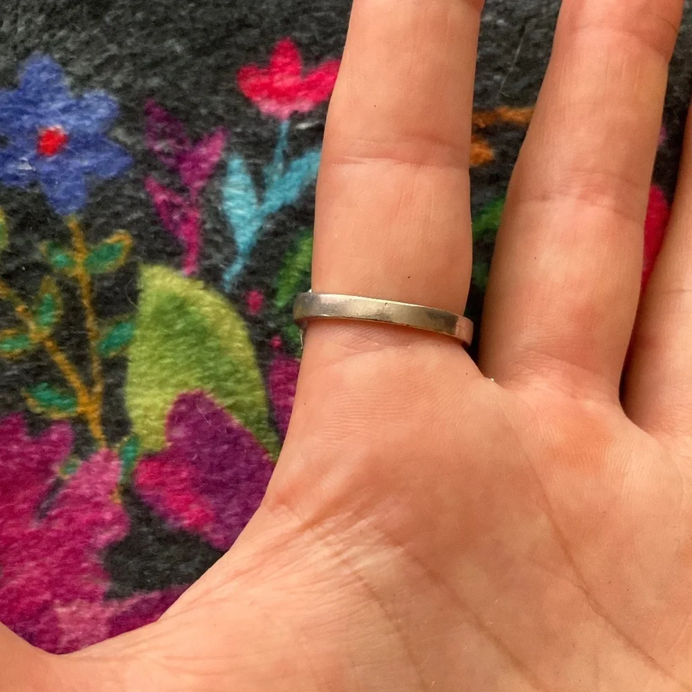 FREE Silver Rounded Cross Ring - Picture 2 of 3